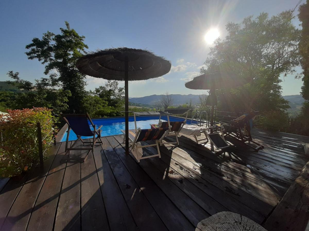 Holidays Ca Tassino Urbino Bagian luar foto